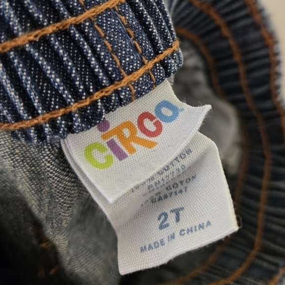 Circo Jean Shorts 2T NWOT - Picture 4 of 5